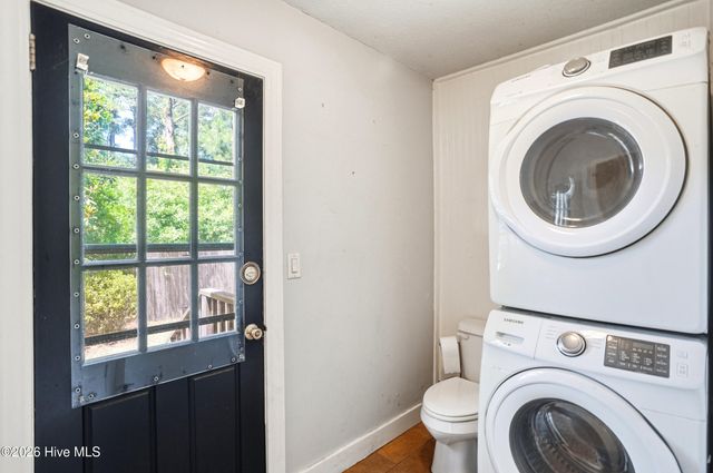 4129 Lake Avenue, Wilmington, NC 28403