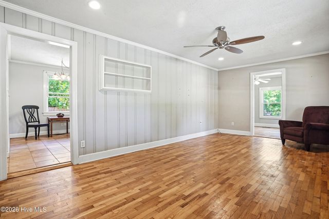 4129 Lake Avenue, Wilmington, NC 28403