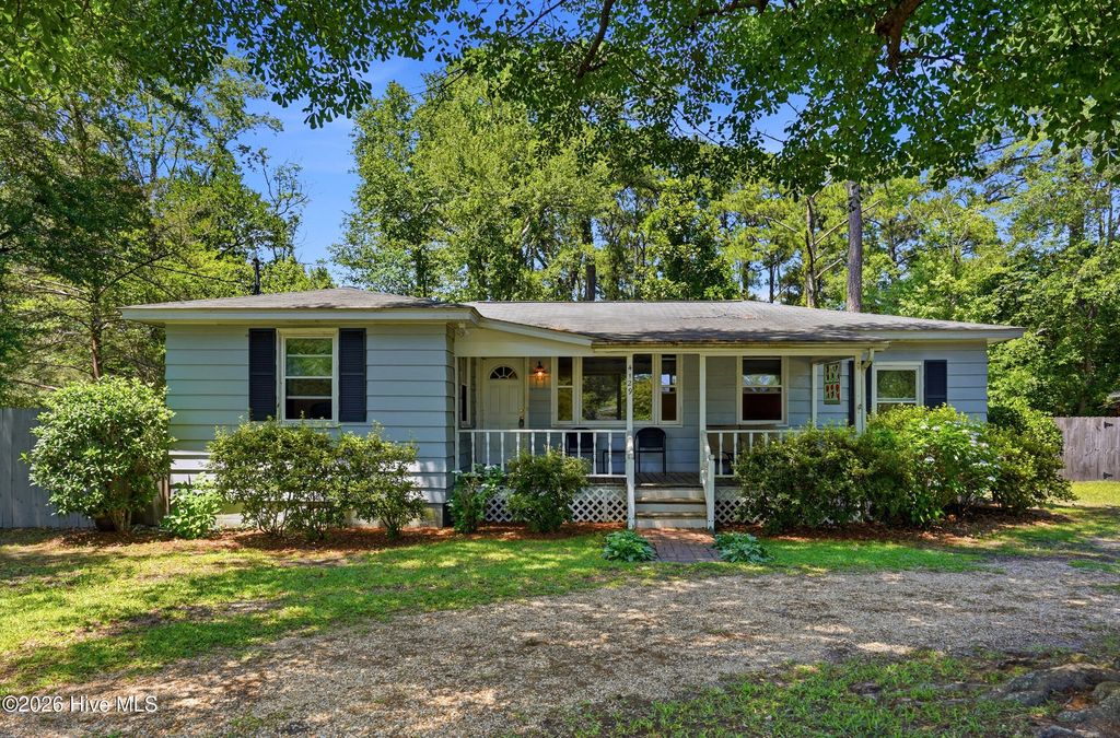 4129 Lake Avenue, Wilmington, NC 28403