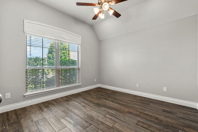 20303 Noble Arabian Drive, Tomball, TX 77377