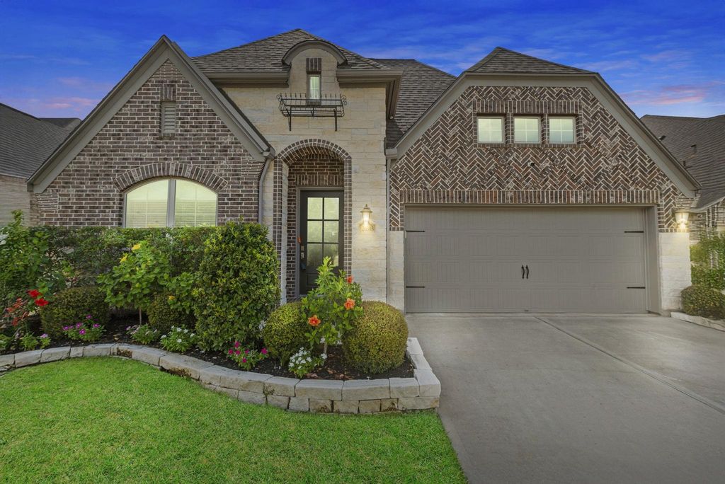 20303 Noble Arabian Drive, Tomball, TX 77377