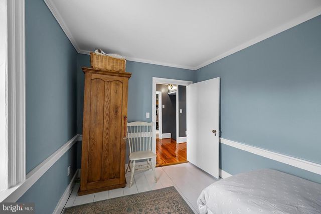 20597 AIRMONT RD, Bluemont, VA 20135