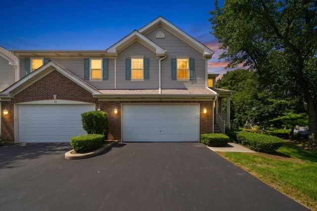 24 Stonegate Lane, Streamwood, IL 60107