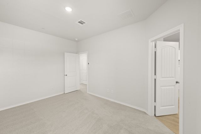 4502 Avion Drive, Sanger, TX 76266