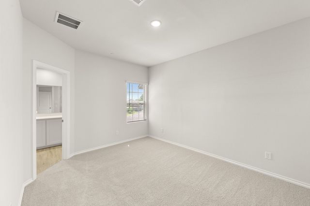 4502 Avion Drive, Sanger, TX 76266