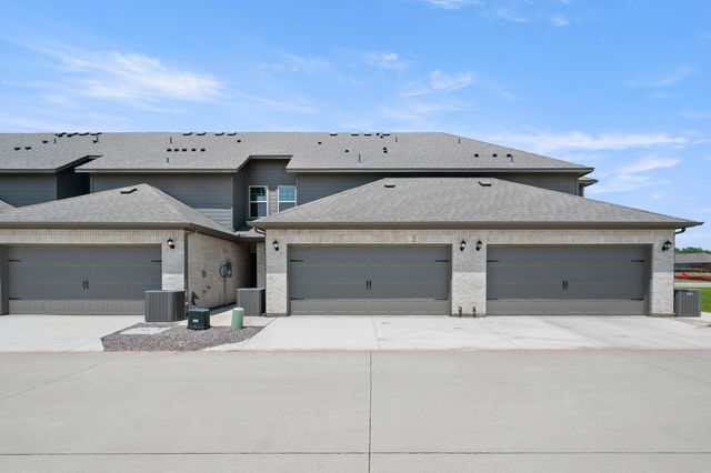 4502 Avion Drive, Sanger, TX 76266
