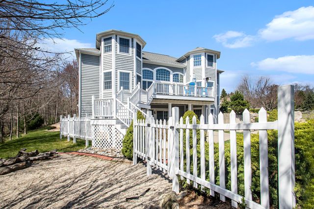 3975 Harbor Breeze Drive, Norton Shores City, MI 49441