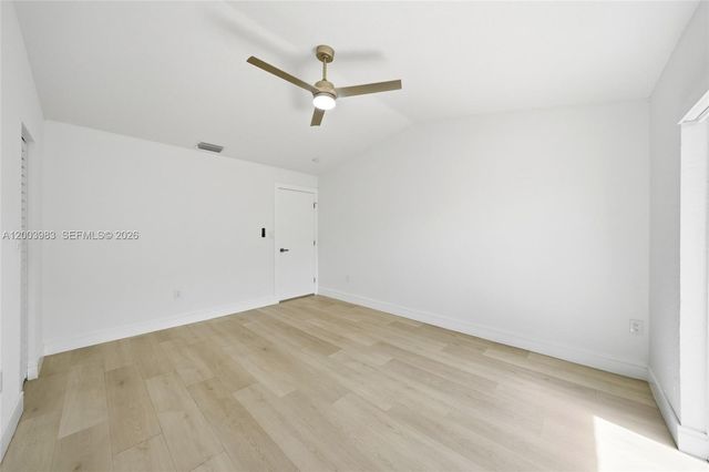 6136 NW 181st Terr Cir W, Hialeah, FL 33015