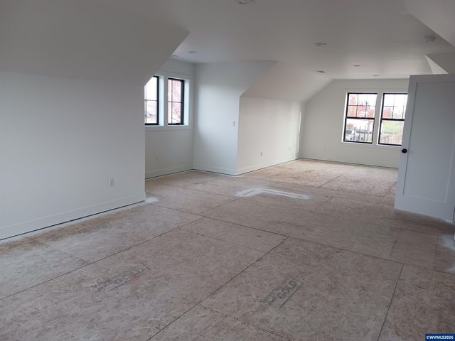 2785 Alexander Ln NE, Albany, OR 97321