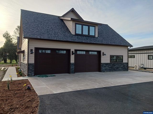 2785 Alexander Ln NE, Albany, OR 97321