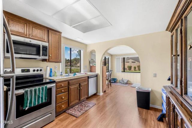 34137 Village 34, Camarillo, CA 93012