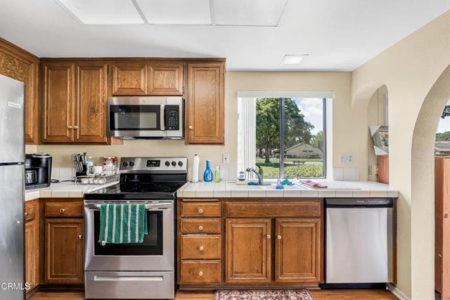 34137 Village 34, Camarillo, CA 93012