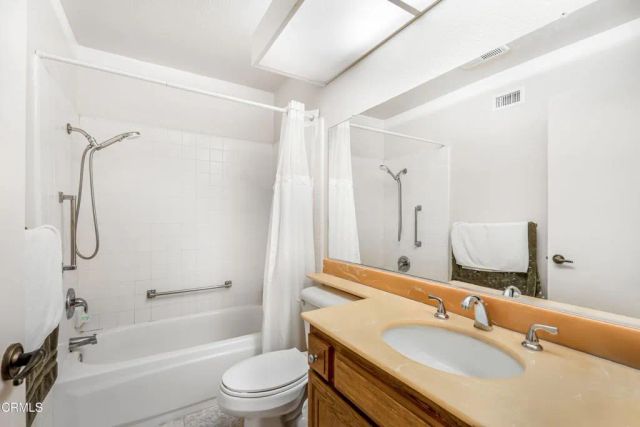 34137 Village 34, Camarillo, CA 93012