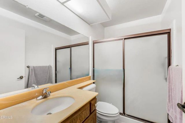 34137 Village 34, Camarillo, CA 93012