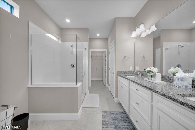 19649 Aqua View LN, Fort Myers, FL 33913