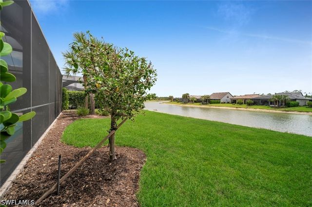 19649 Aqua View LN, Fort Myers, FL 33913