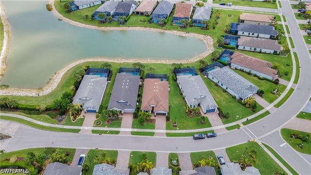 19649 Aqua View LN, Fort Myers, FL 33913