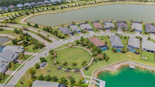 19649 Aqua View LN, Fort Myers, FL 33913