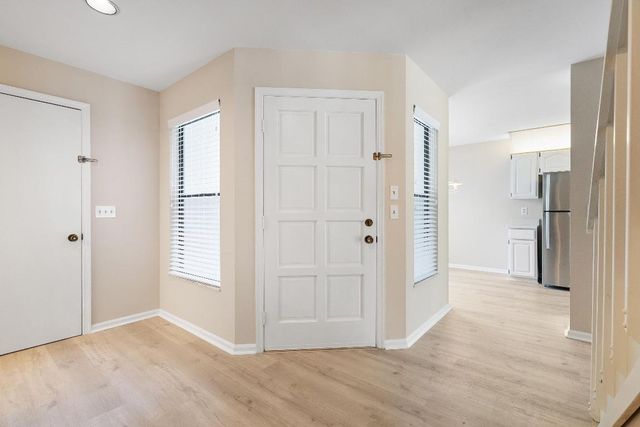 61 Edinburgh Drive, Palm Beach Gardens, FL 33418