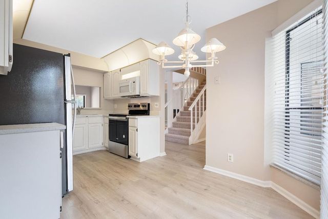 61 Edinburgh Drive, Palm Beach Gardens, FL 33418