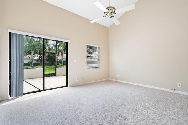 61 Edinburgh Drive, Palm Beach Gardens, FL 33418