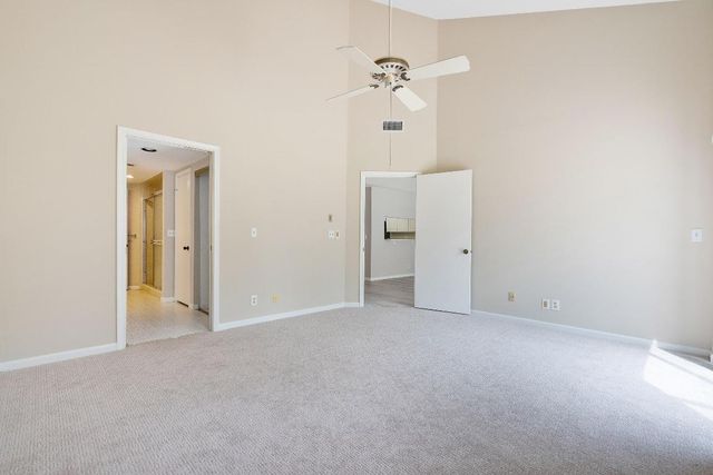 61 Edinburgh Drive, Palm Beach Gardens, FL 33418