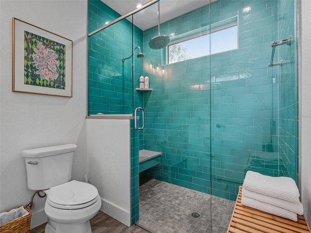 513 BALL STREET, New Smyrna Beach, FL 32168
