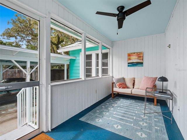 513 BALL STREET, New Smyrna Beach, FL 32168