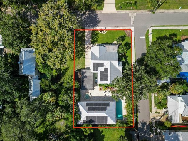 513 BALL STREET, New Smyrna Beach, FL 32168