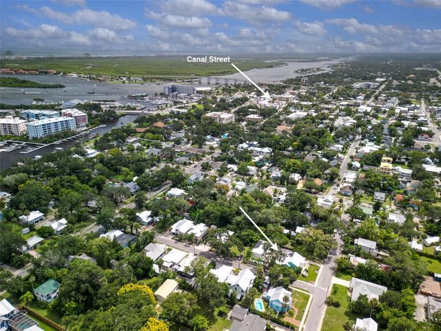 513 BALL STREET, New Smyrna Beach, FL 32168