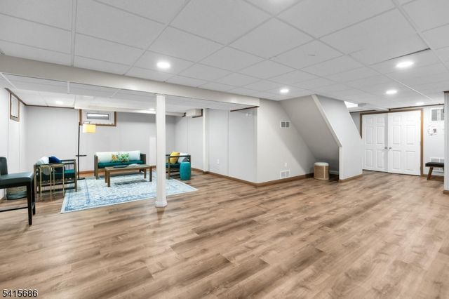 24 Wharton Way, Bernards Twp., NJ 07920