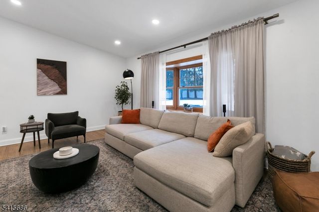 24 Wharton Way, Bernards Twp., NJ 07920