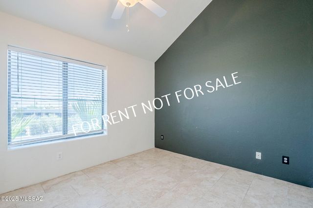 5675 N Camino Esplendora Apt 5226, Tucson, AZ 85718