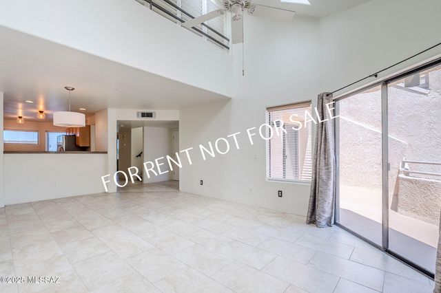 5675 N Camino Esplendora Apt 5226, Tucson, AZ 85718