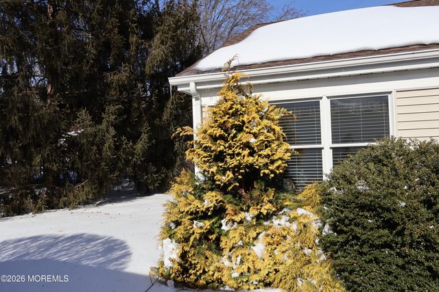 2409 Coral Leaf Road, Toms River, NJ 08755