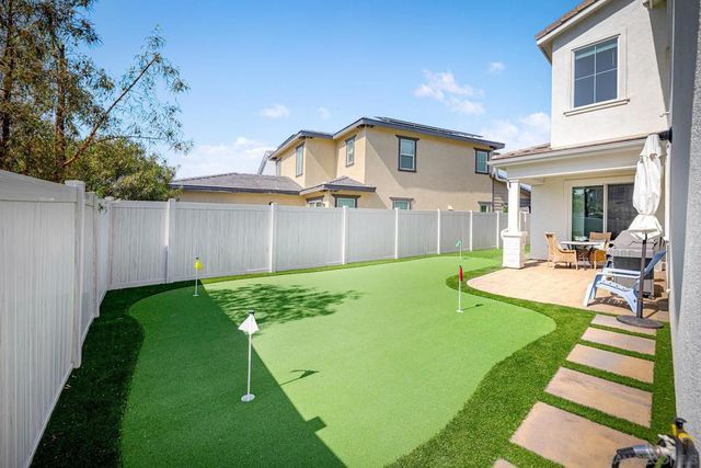27661 Heritage Lane, Valley Center, CA 92082