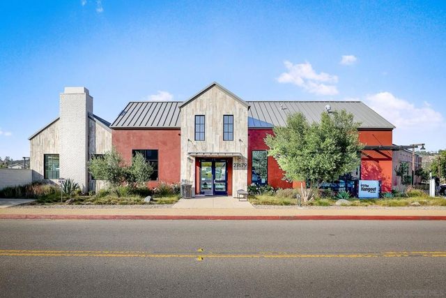 27661 Heritage Lane, Valley Center, CA 92082