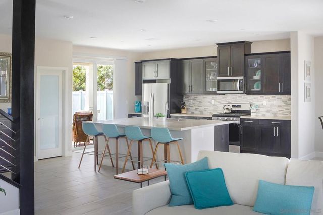 27661 Heritage Lane, Valley Center, CA 92082