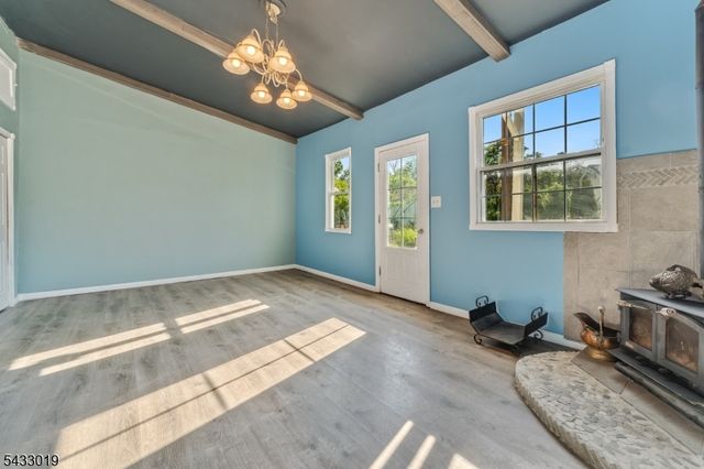 19 Columbus Cir, Mansfield Twp., NJ 07865