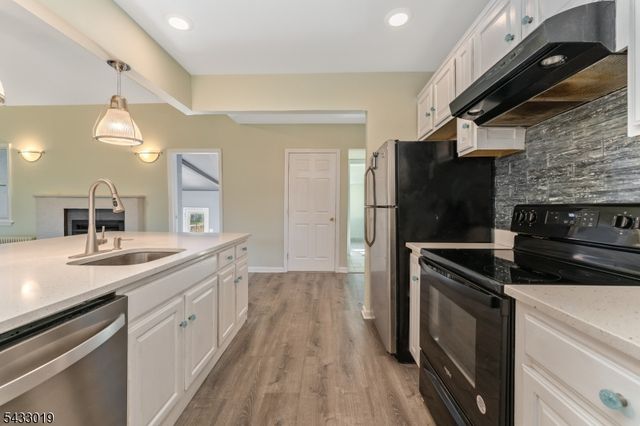 19 Columbus Cir, Mansfield Twp., NJ 07865
