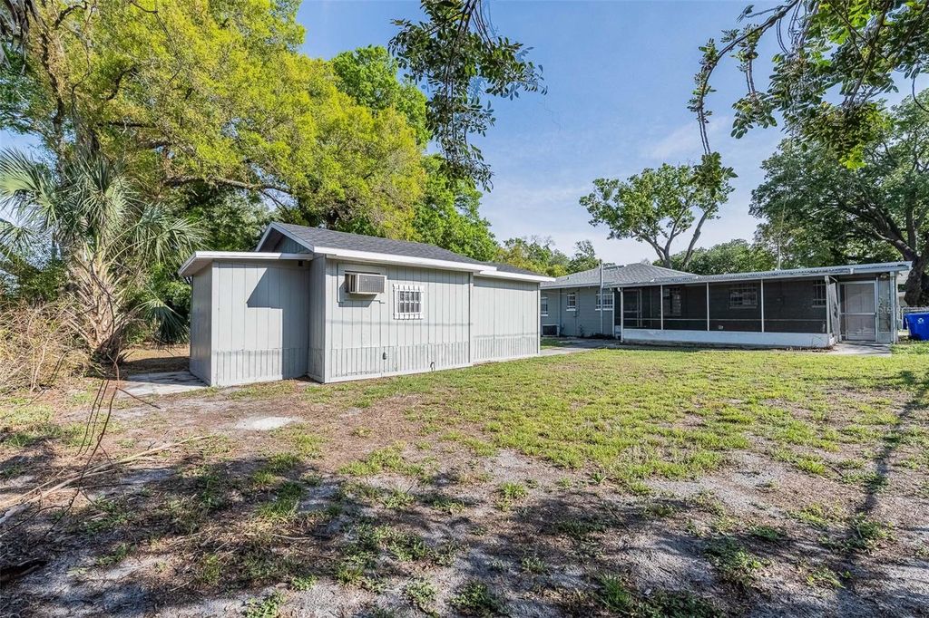 Image 35 of property listing at 510 CAROLYN DRIVE, Lakeland, FL 33803