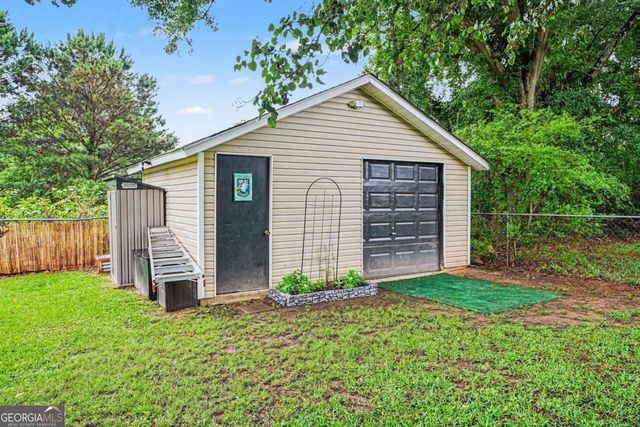 110 Woodmont Drive, Griffin, GA 30224