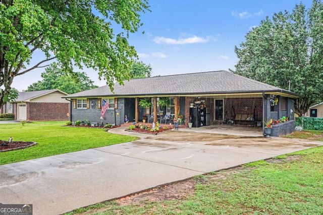 110 Woodmont Drive, Griffin, GA 30224