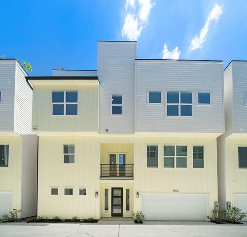 1015 W 24th Street B, Houston, TX 77008