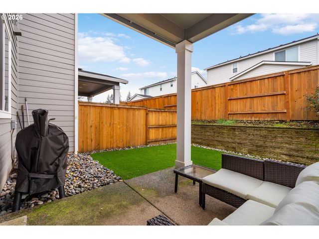 3018 N PIONEER CANYON Dr, Ridgefield, WA 98642