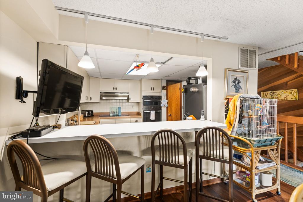 Image 17 of property listing at 617-B BAYSHORE CT #UNIT B, Ocean City, MD 21842