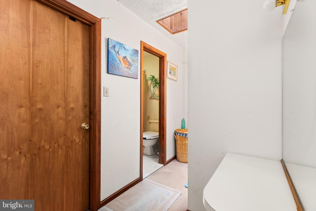 Image 40 of property listing at 617-B BAYSHORE CT #UNIT B, Ocean City, MD 21842
