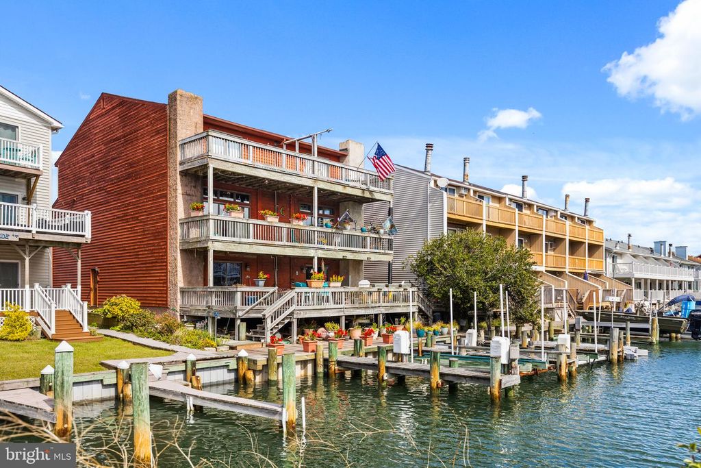 Image 50 of property listing at 617-B BAYSHORE CT #UNIT B, Ocean City, MD 21842