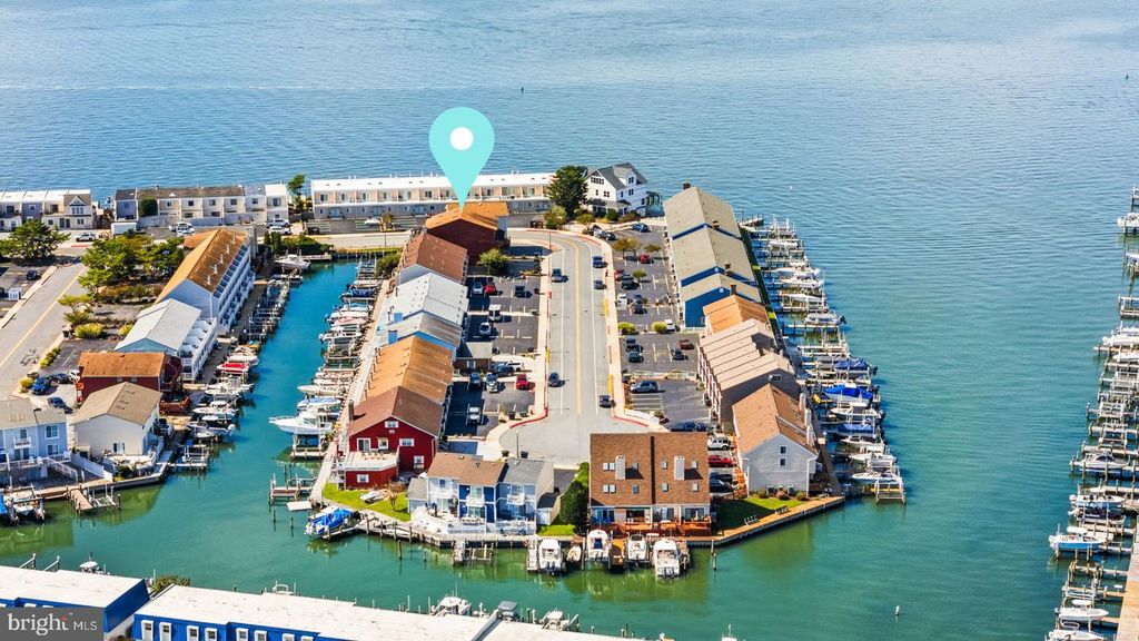 Image 59 of property listing at 617-B BAYSHORE CT #UNIT B, Ocean City, MD 21842