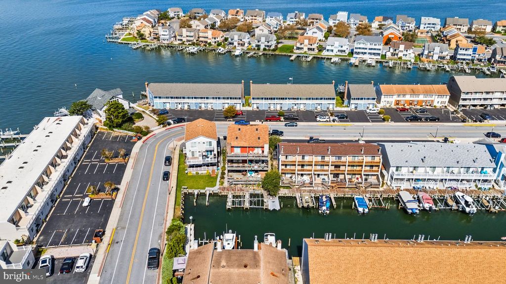 Image 73 of property listing at 617-B BAYSHORE CT #UNIT B, Ocean City, MD 21842